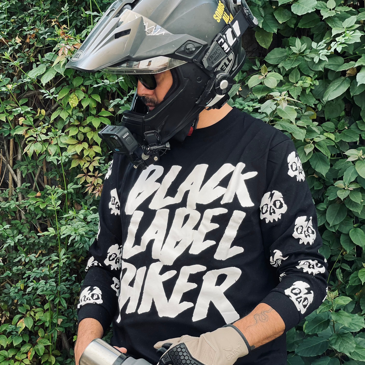 Black Long Sleeve Skulls T-shirt